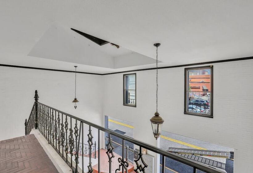 Eagle S Nest   Spacious Loft Downtown   Near Gsu