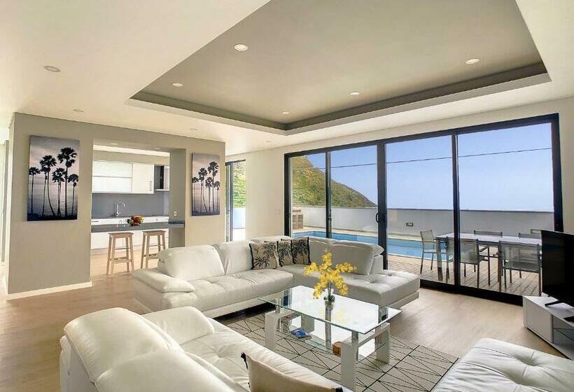 Evoque Villa By Lovelystay