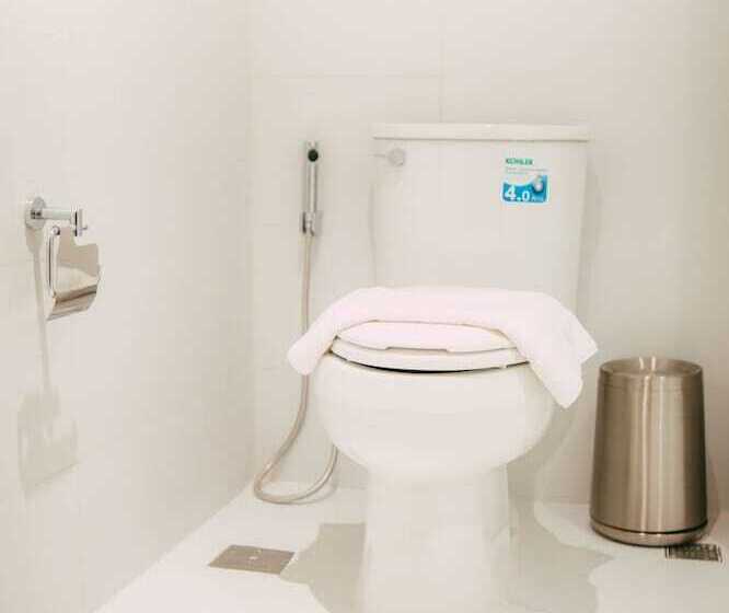 Harolds Evotel Quezon City