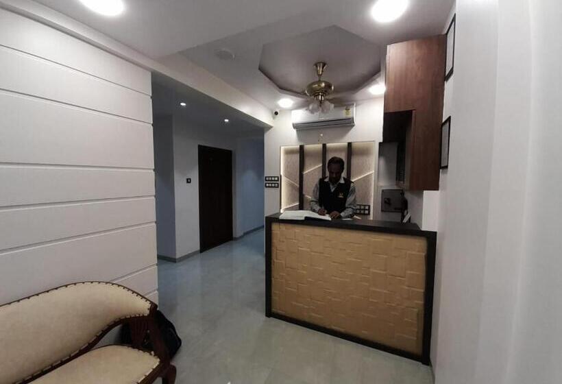 فندق Arena Inn By Wb Inn