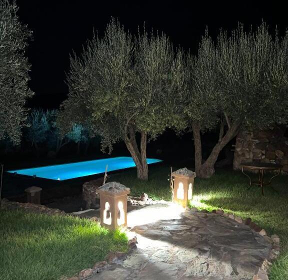 ホテル Bin Jbal Resort