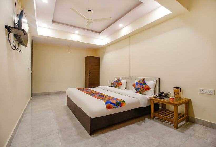 Fabhotel Sanskar