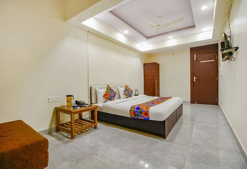 Fabhotel Sanskar