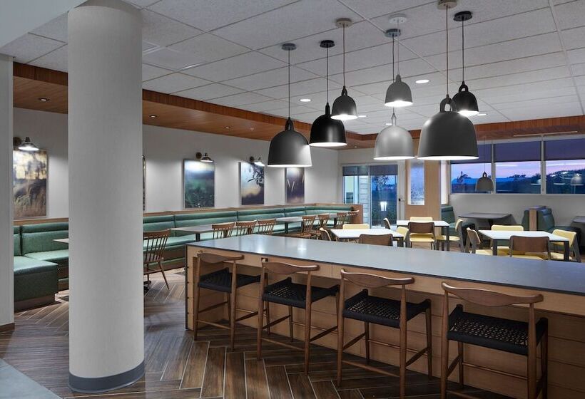 בית מלון כפרי Fairfield By Marriott Inn & Suites Middletown