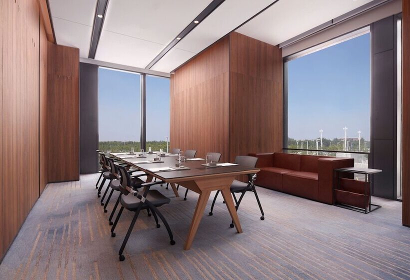 酒店 Four Points By Sheraton Tianjin National Convention And Exhibition Center