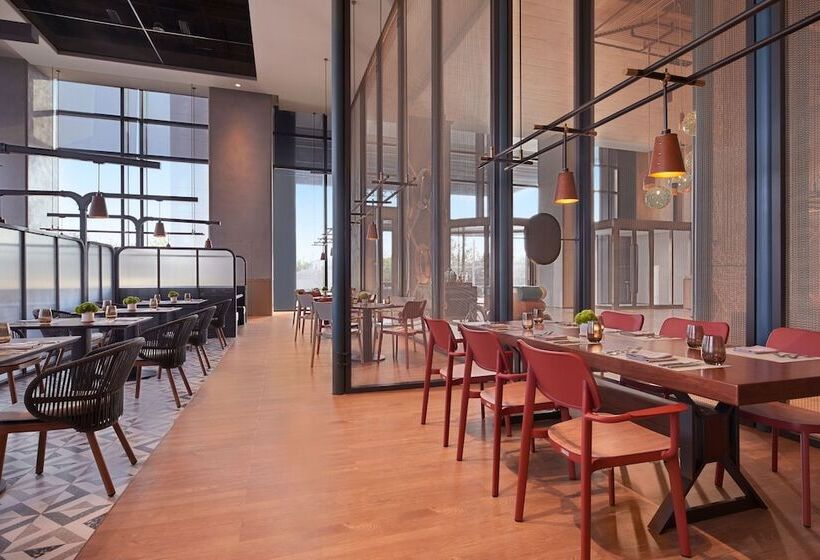 בית מלון כפרי Four Points By Sheraton Tianjin National Convention And Exhibition Center