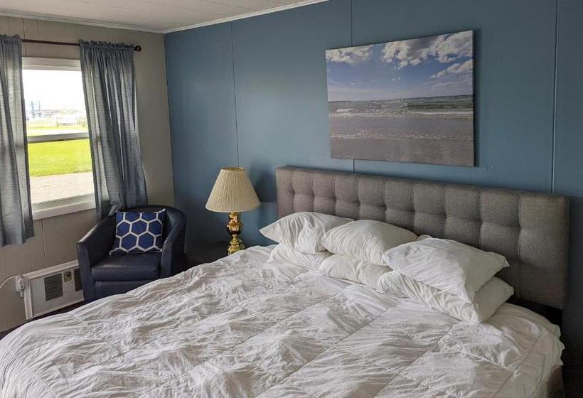 Отель Huron Inn