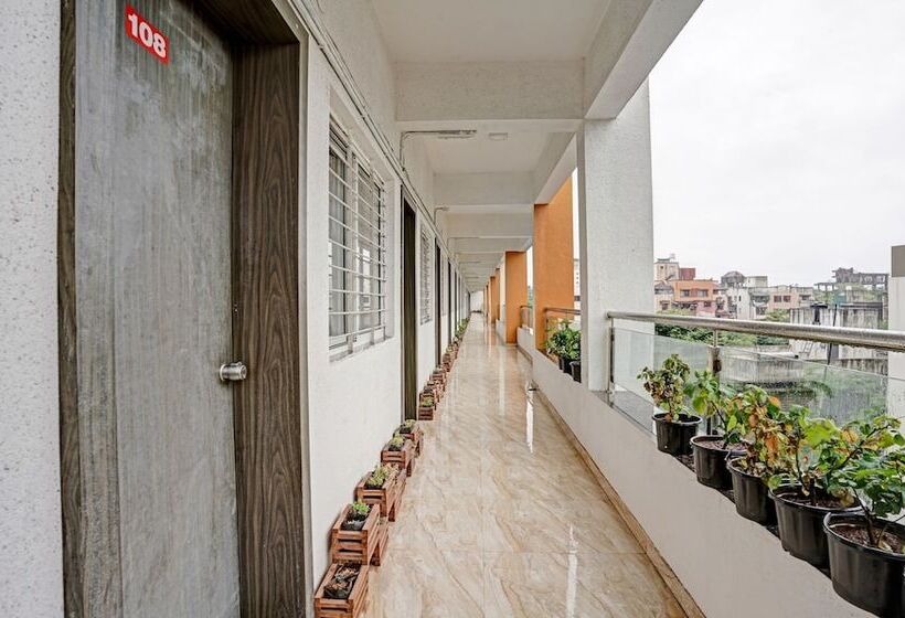 Itsy Hotels Flowers Park