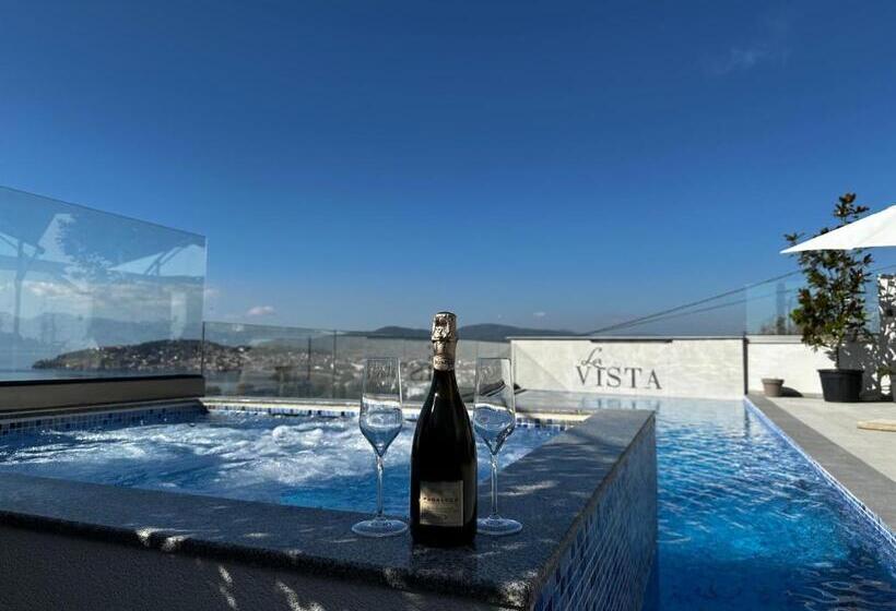 هتل La Vista Luxury Villa