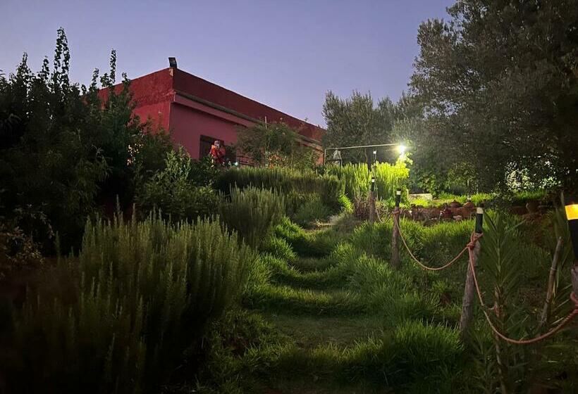 호텔 Meknès Ait Aabba مكناس آيت عبا