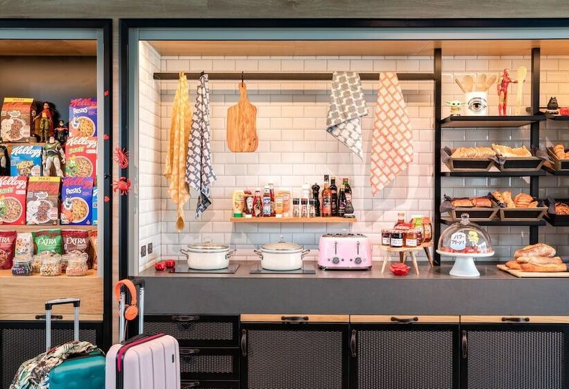 فندق Moxy Paris Val D Europe