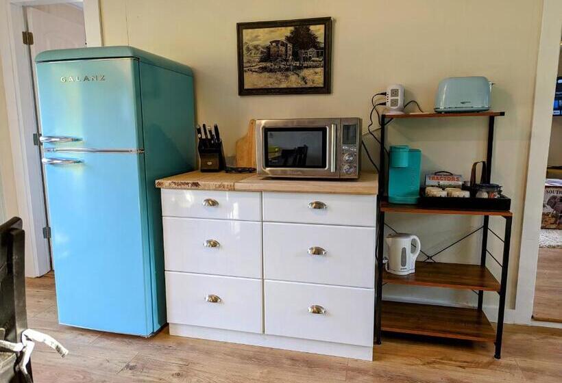 酒店 The Cottage On The Farm