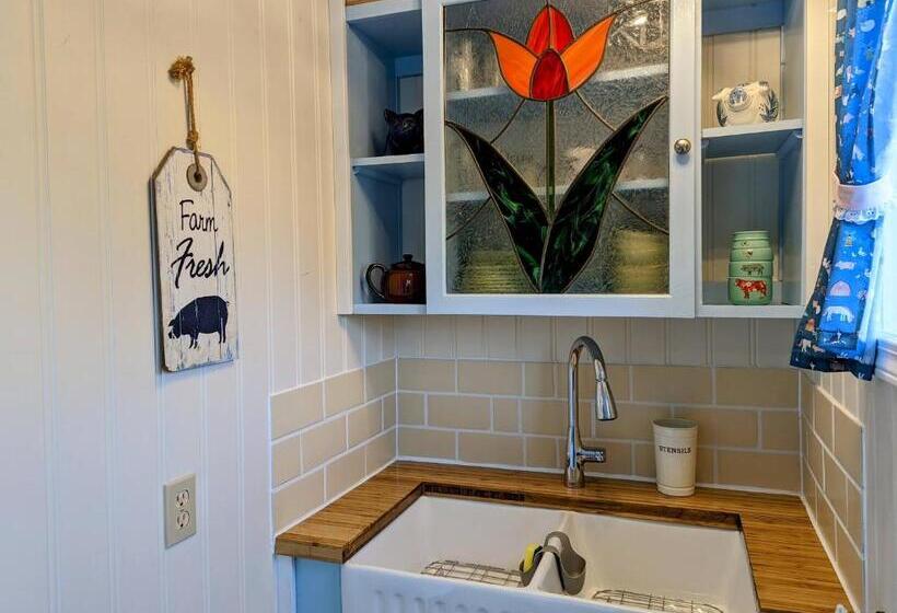 酒店 The Cottage On The Farm