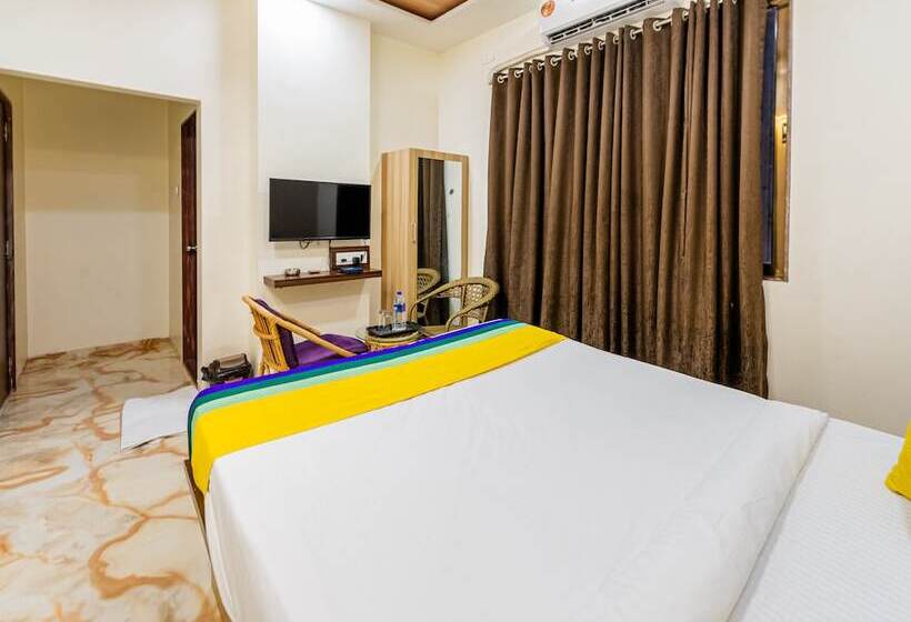 Itsy Hotels Golden Birds