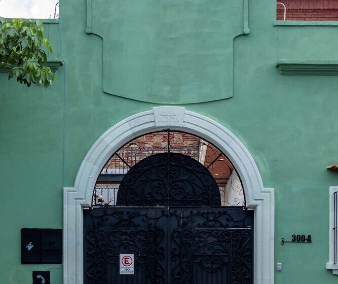 Larimar Gallery Y Hotel Boutique