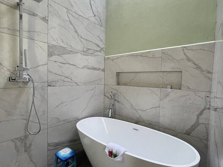 Larimar Gallery Y Hotel Boutique