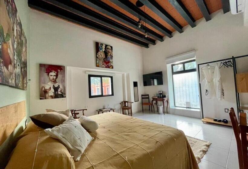 Larimar Gallery Y Hotel Boutique