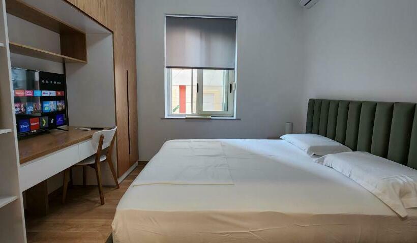 Like Home Apartment Shallvaret City Centre