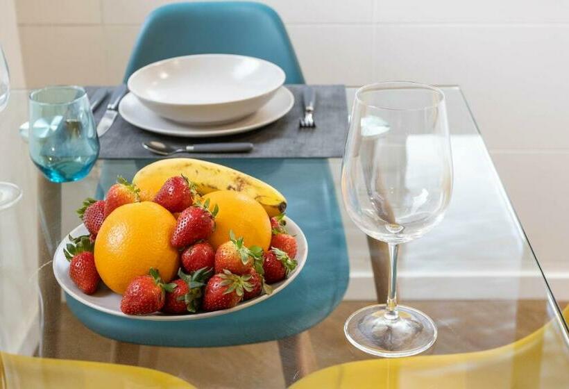 Oleholidays Marbella 2000 Primera Linea De Playa