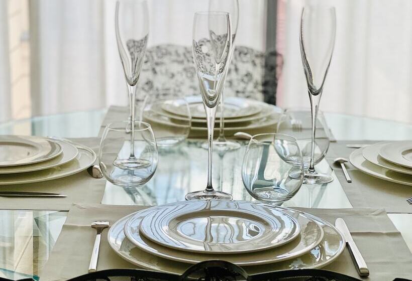 Particulier La Defense   Boutique Hotel Paris