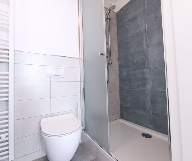 פנסיון 24/7 Selfcheckin Schmiedestrasse