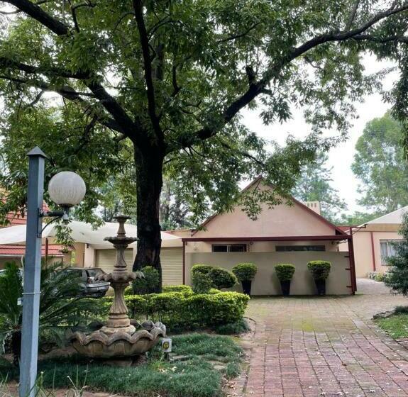 פנסיון Gerty S