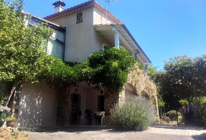 ペンション Les Jardins D Arbousse