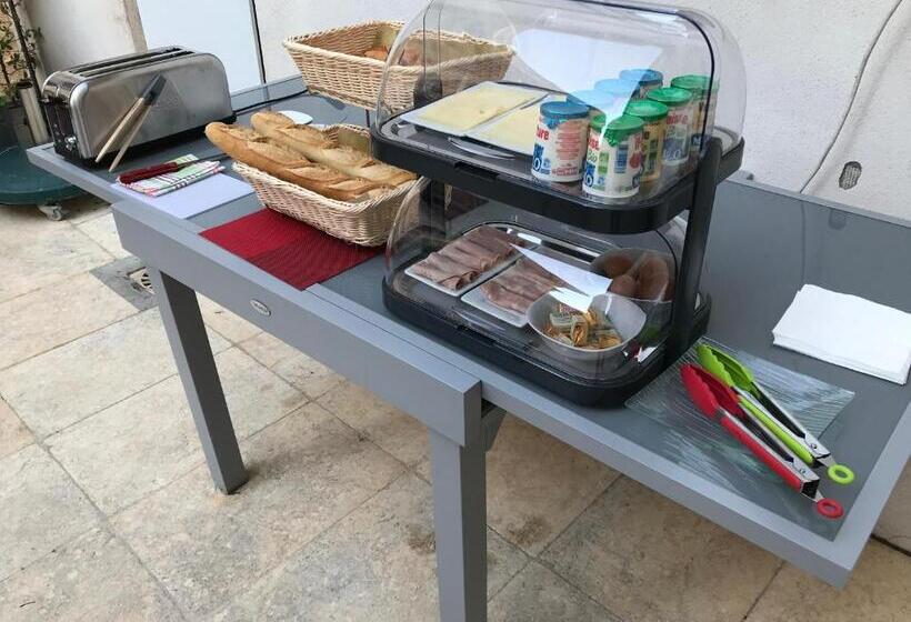 פנסיון Maison Boussingault