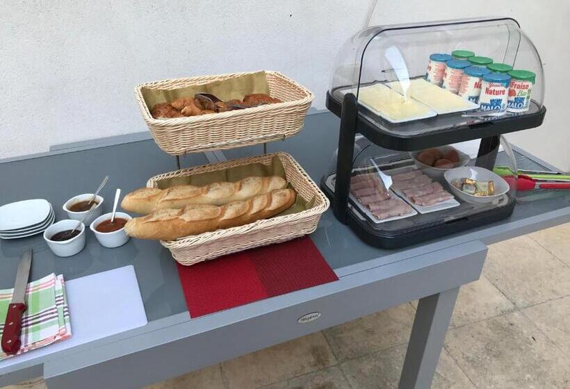 פנסיון Maison Boussingault