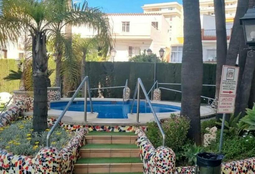 Mediterraneo Real Piscina Billar