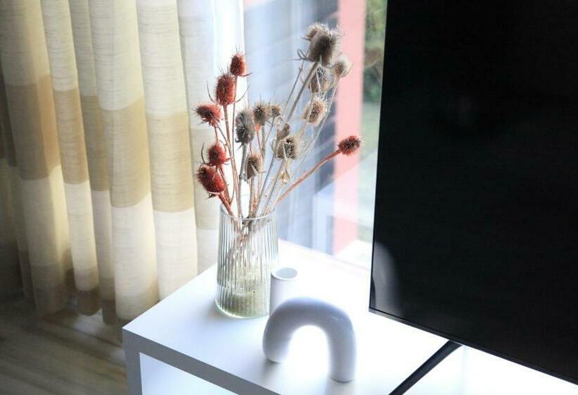 Private Pool Luxurious Villa In Benahavis