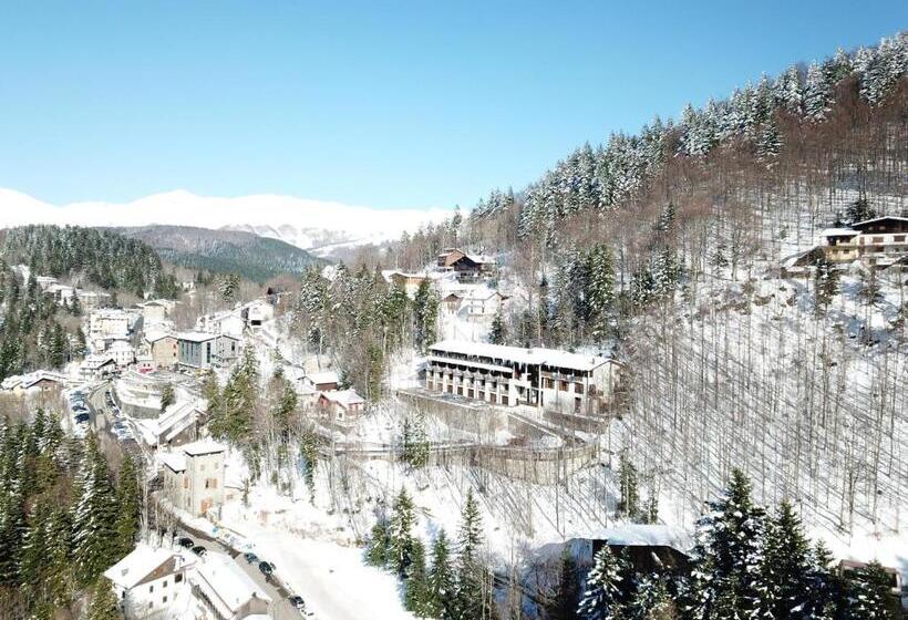 Residenza Riva Wellness Apartment Spa