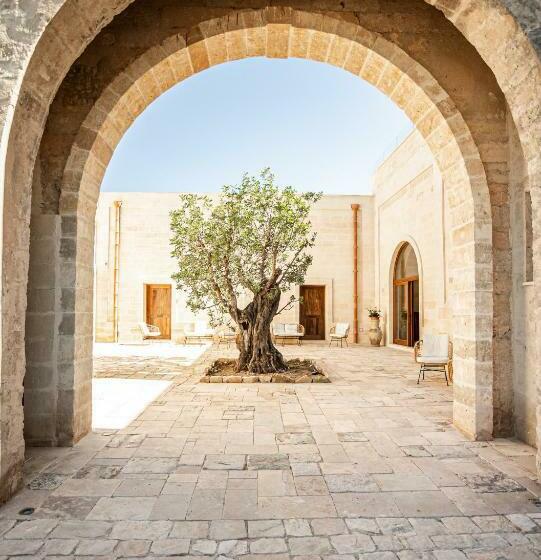 אתר נופש Masseria Torleanzi Wine Relais