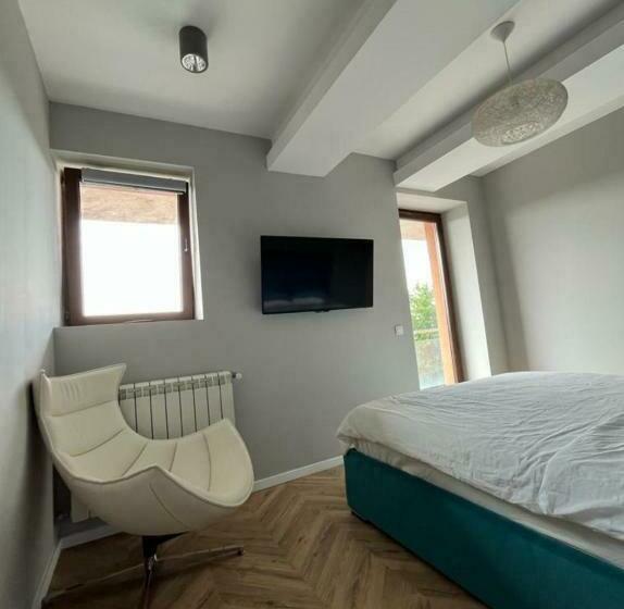 Snagov Lake Sonnio Properties