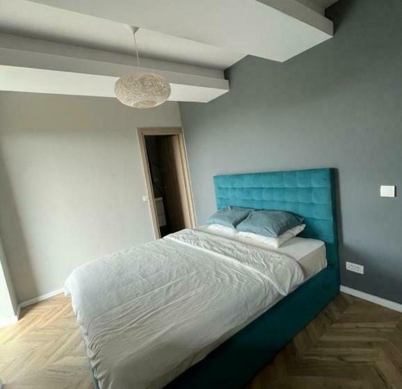 Snagov Lake Sonnio Properties