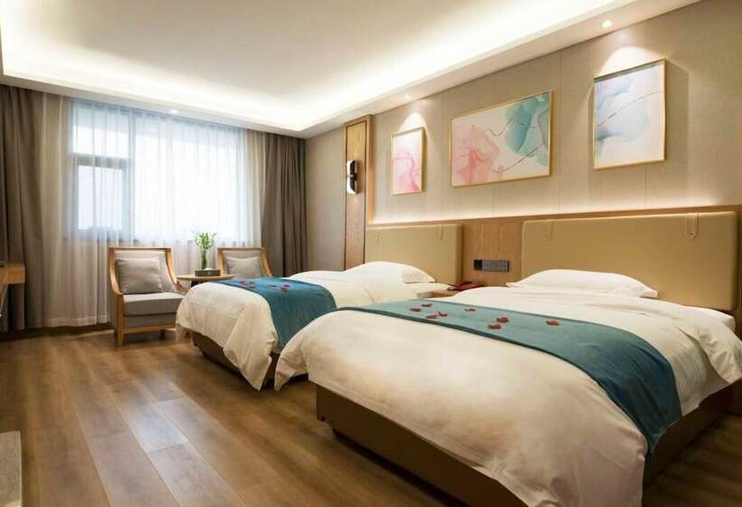 Отель Garden Holiday