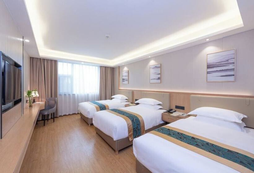 Отель Garden Holiday