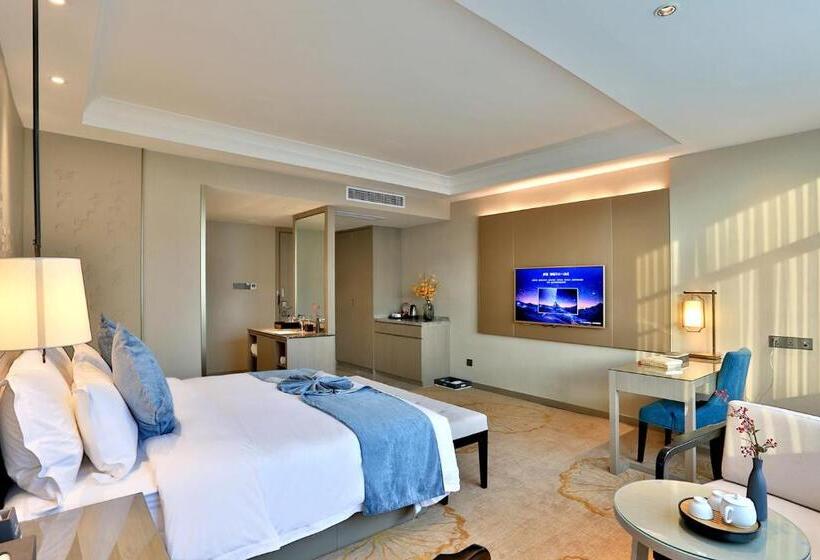 فندق Byland Star