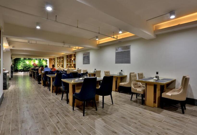 فندق Byland Star