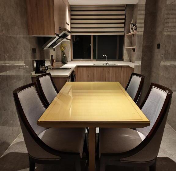 فندق Byland Star