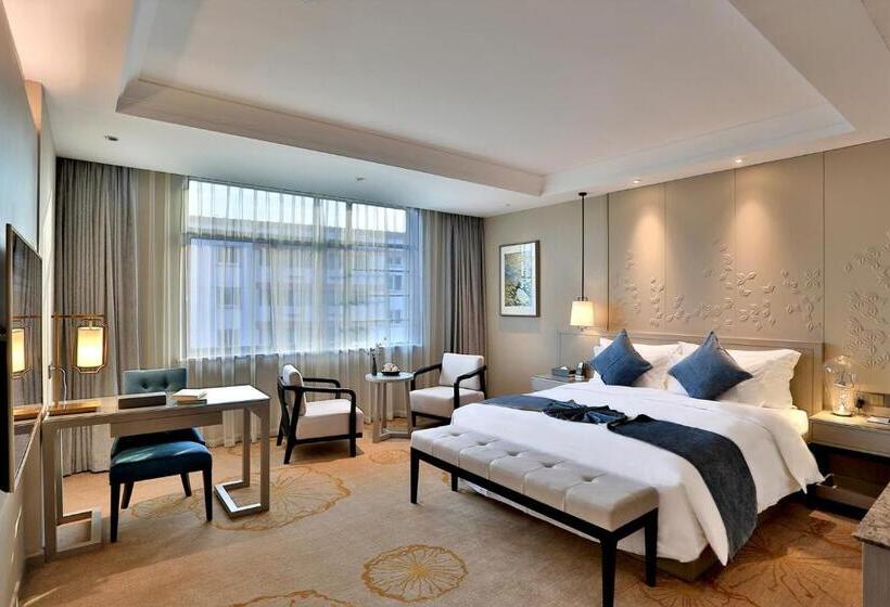 فندق Byland Star