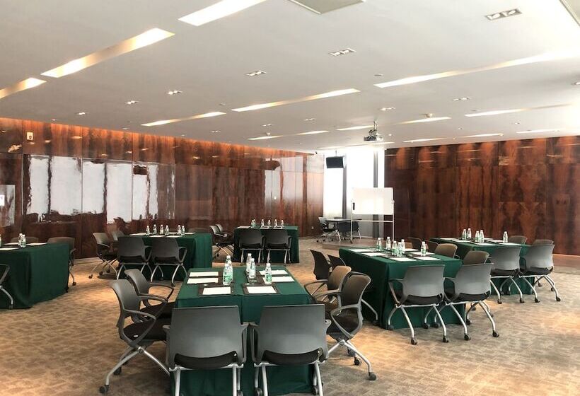 בית מלון כפרי Luoyang Christian S