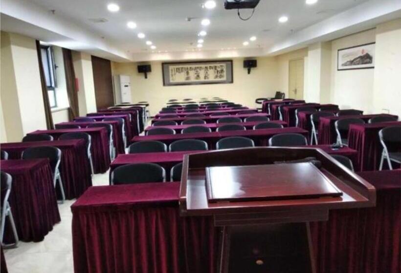 Отель City Comfort Inn Changchun Renmin Square Xi An Road Jindu