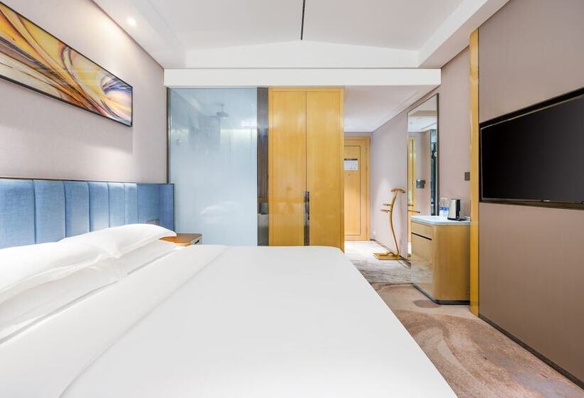 فندق Courtyard By Marriott Nanchang