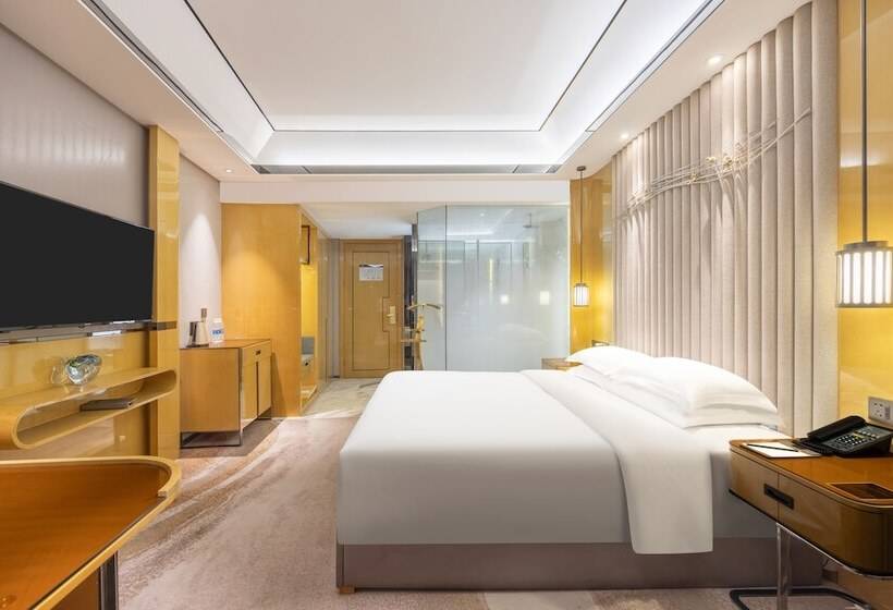 فندق Courtyard By Marriott Nanchang