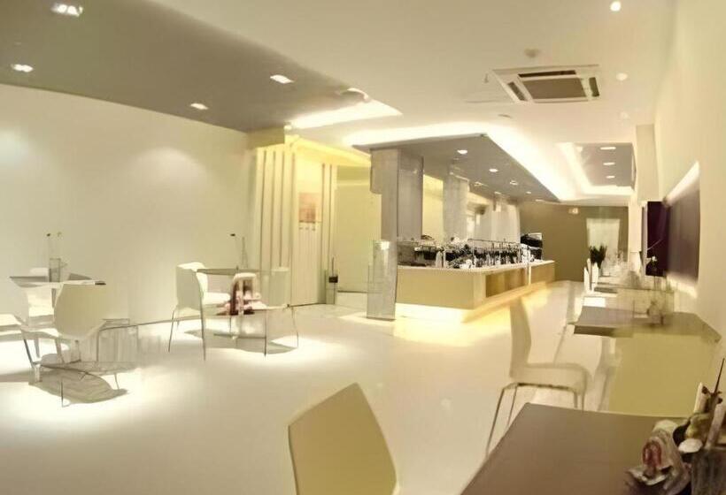 Отель Jinjiang Inn Taiyuan Longtan Park