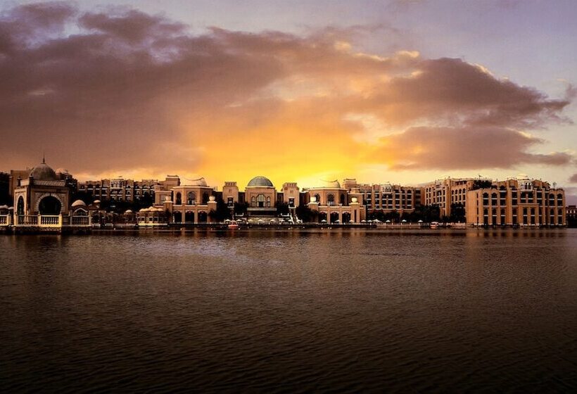 Sheraton Qingyuan Lion Lake Resort