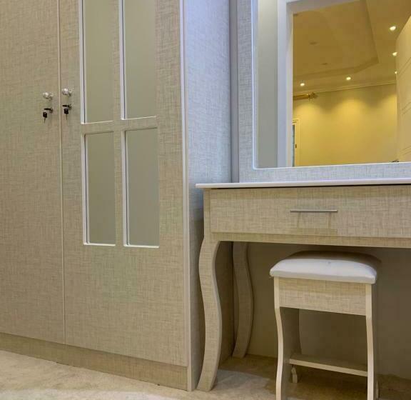 استديو خاص دخول ذاتي