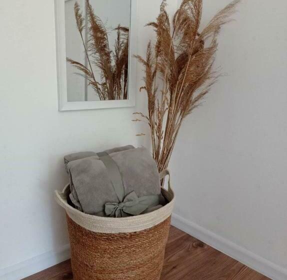 Akarattya Endless Summer Woodhouse