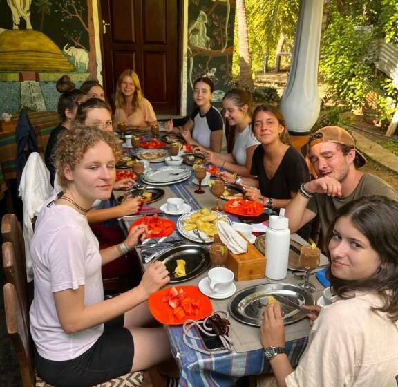 Another Night Hostel